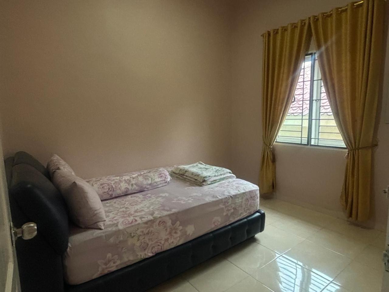 Villa Brastagi Resort Jalan Mimpin Tua Blok C No. 41 Berastagi Eksteriør bilde