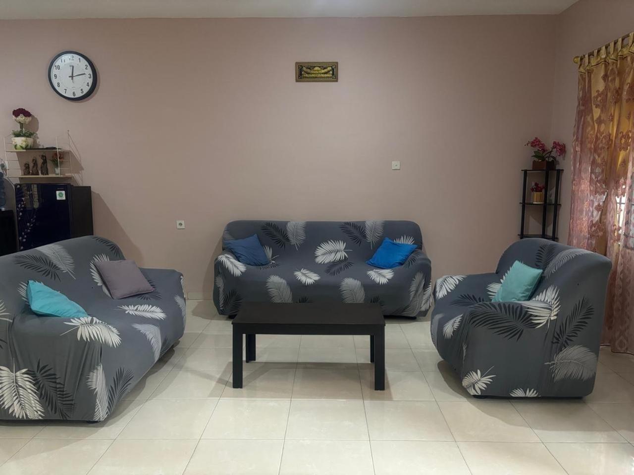 Villa Brastagi Resort Jalan Mimpin Tua Blok C No. 41 Berastagi Eksteriør bilde